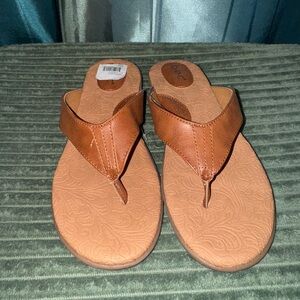 Brown Leather Flip Flops